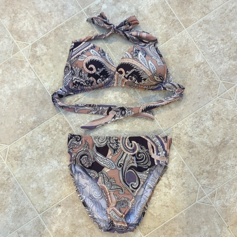 Swim suit
